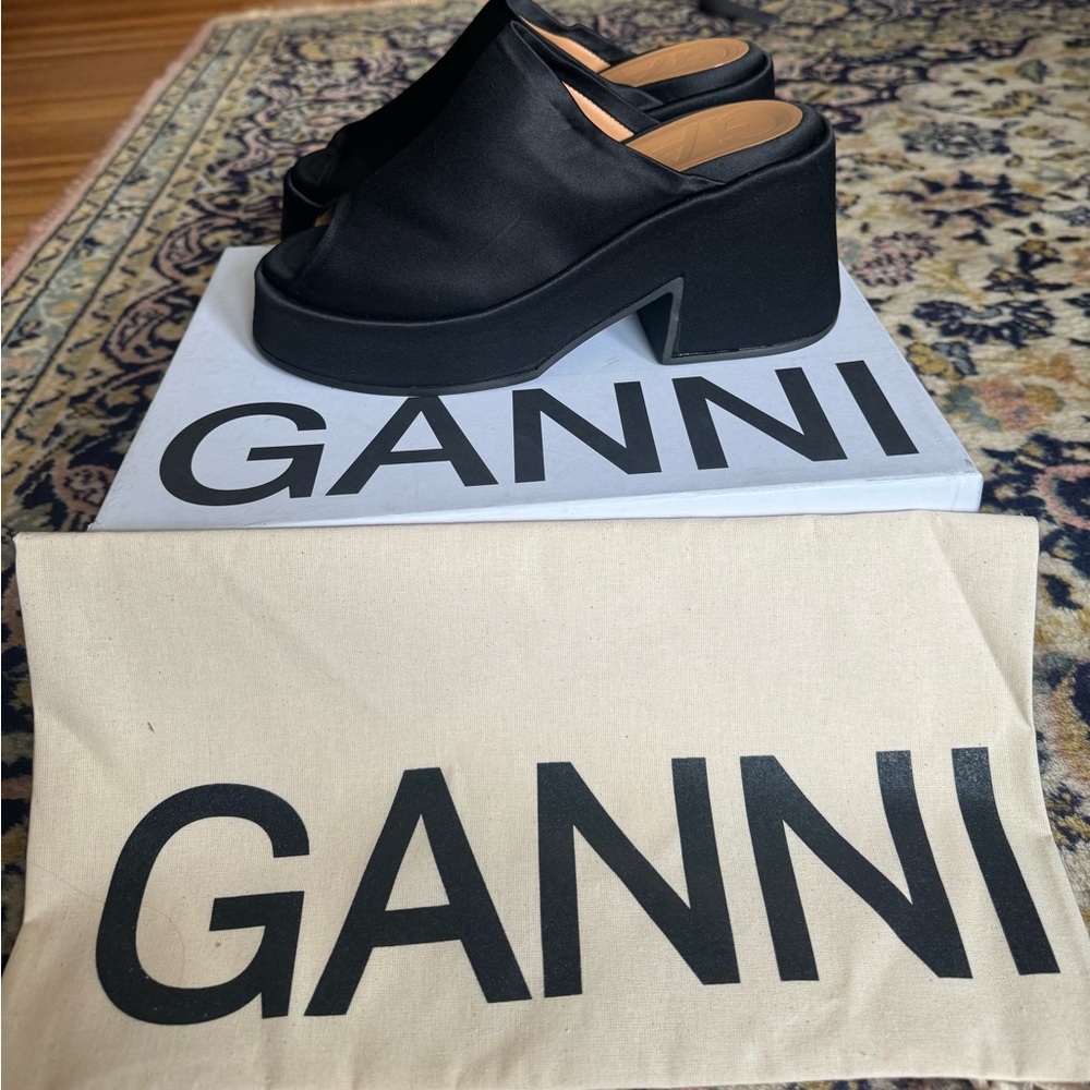 Ganni retro platform shoes/ clogs/ heels